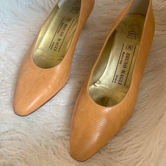 Vintage Bruno Magli Heels - Picture 7 of 16